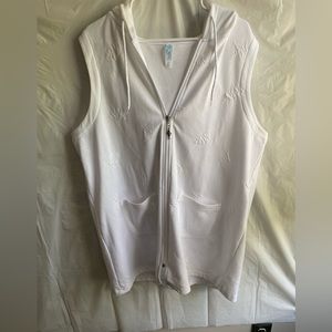 Women’s White swimsuit cover up